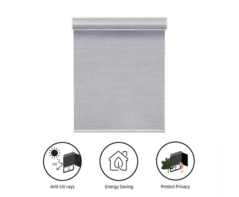 Roll-up blind with icons indicating anti-UV rays, energy saving, and privacy protection on a white background
