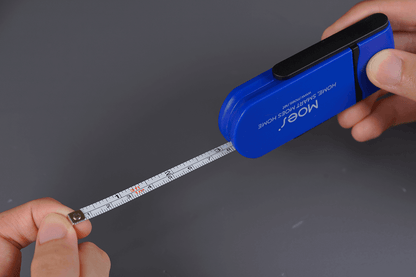 Multi-functional Screwdriver - MOES